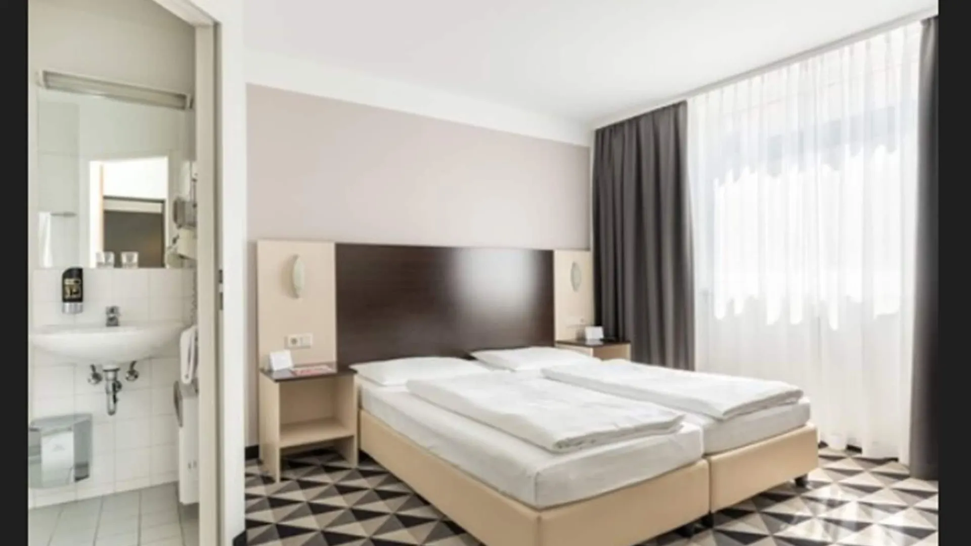 Hotel Acom-Hotel Vienna