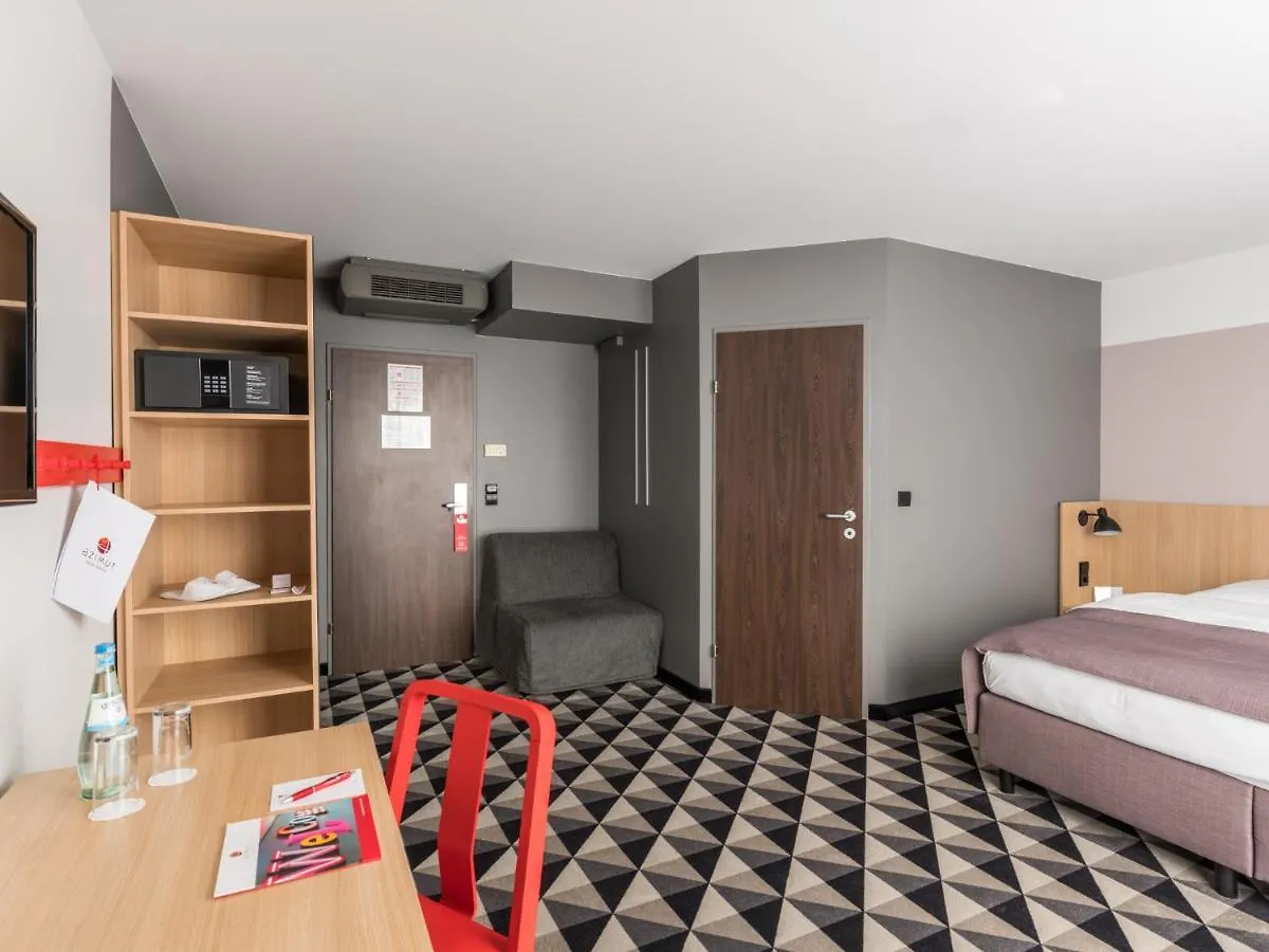 Acom-Hotel Vienna 4*,  Austria