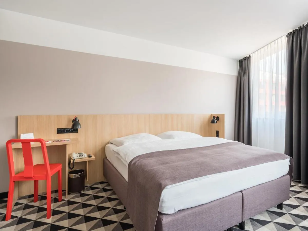 Acom-Hotel Vienna 4*,