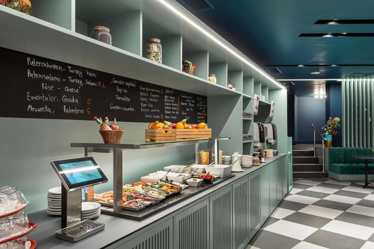 Acom-Hotel Vienna 4*,  Austria