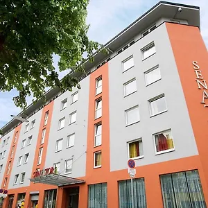 Hotell Senator