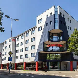 مطار زيوريخ فندق Opfikon-Glattbrugg